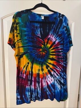 Women’s V-Neck Short Sleeve Tie-Dye Tee - Multicolor 2X